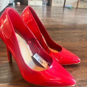 Red Patent Leather Stiletto Pumps- Size 7.5 WIDE